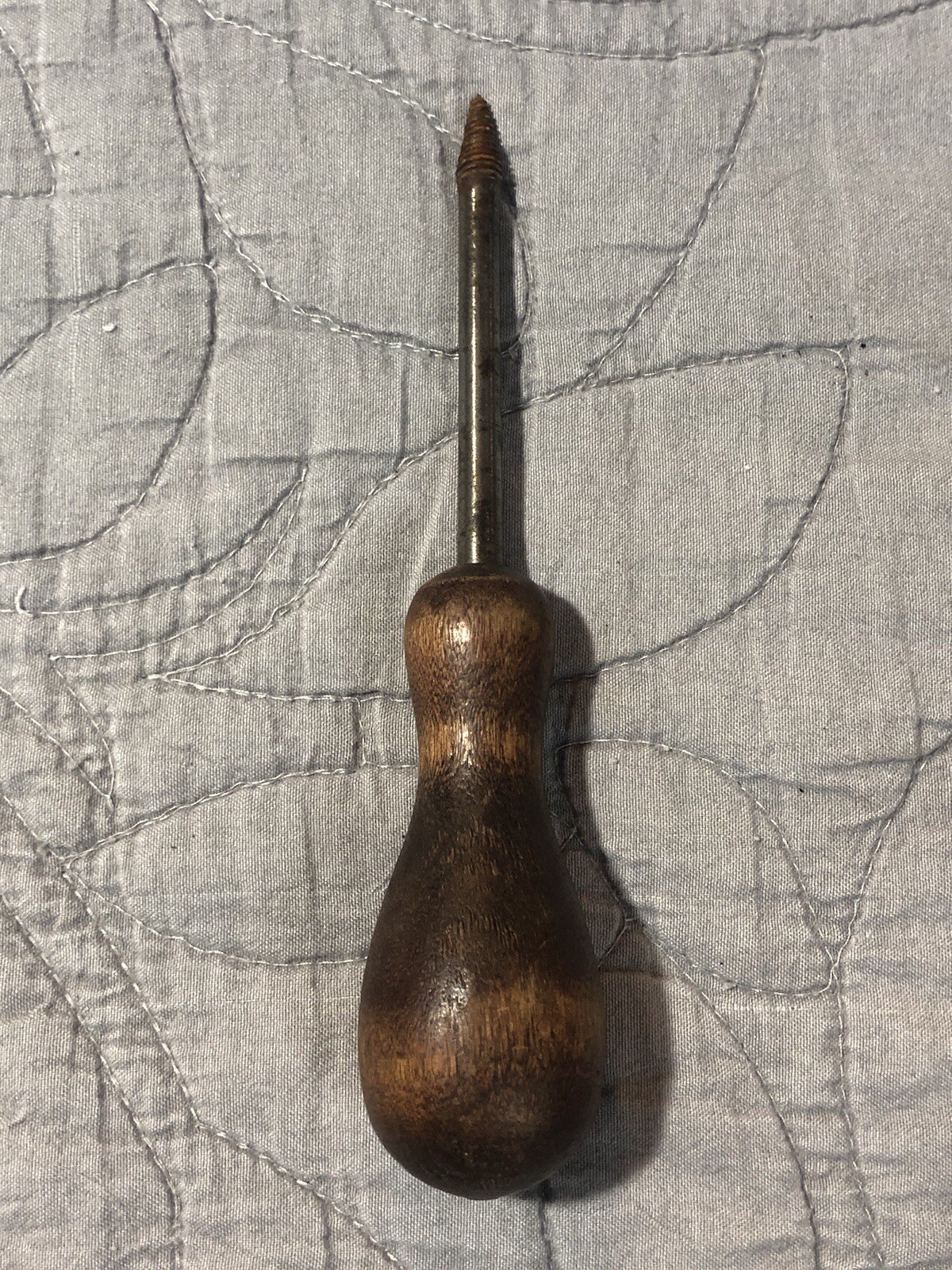 Vintage Irwin USA Wood Handle No. 900 Screw Starter Threader