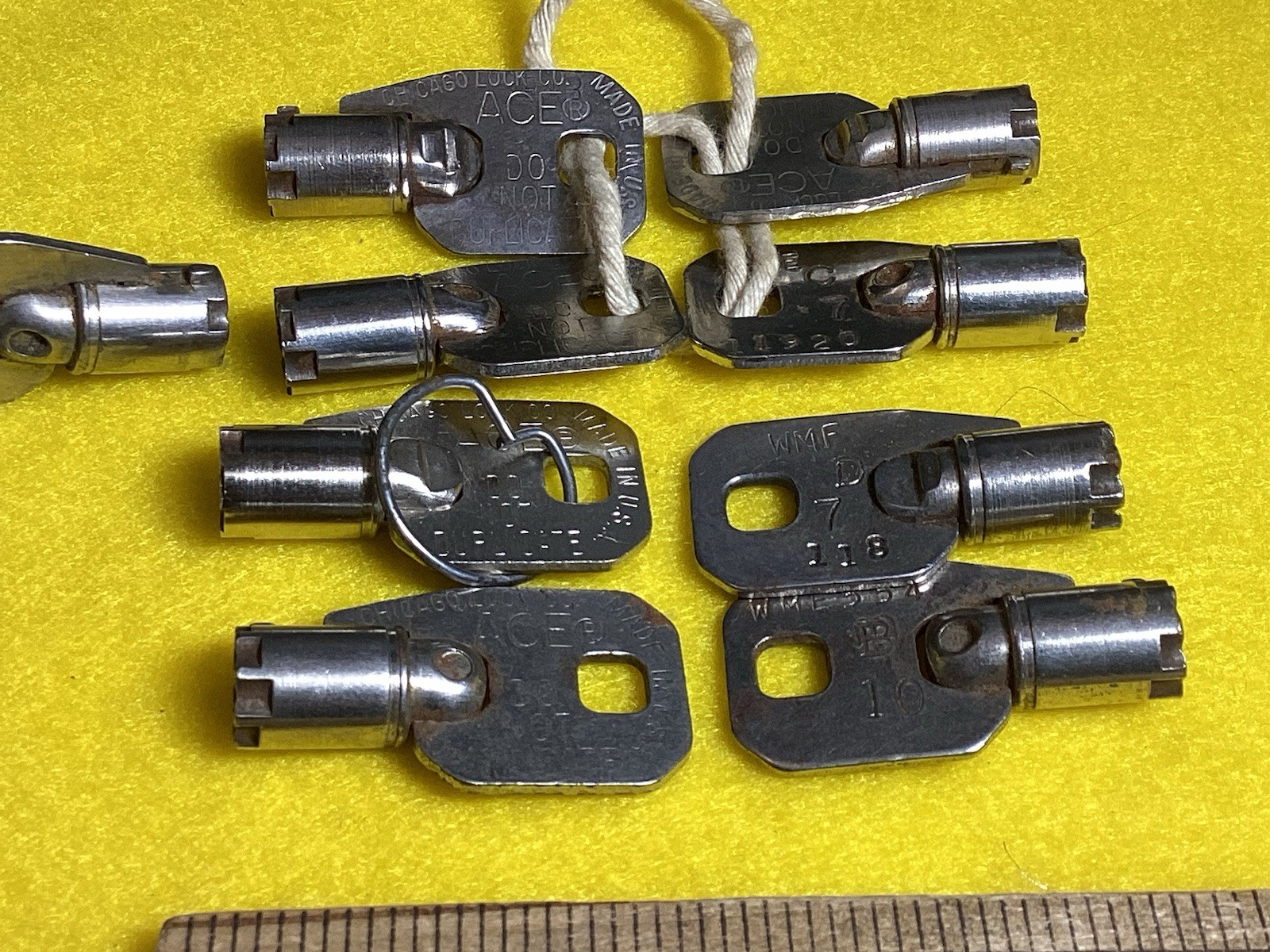 Lot of 10 VTG Tubular Barrel Keys Round Vending Machine Ace Chicago Lock Co. Key