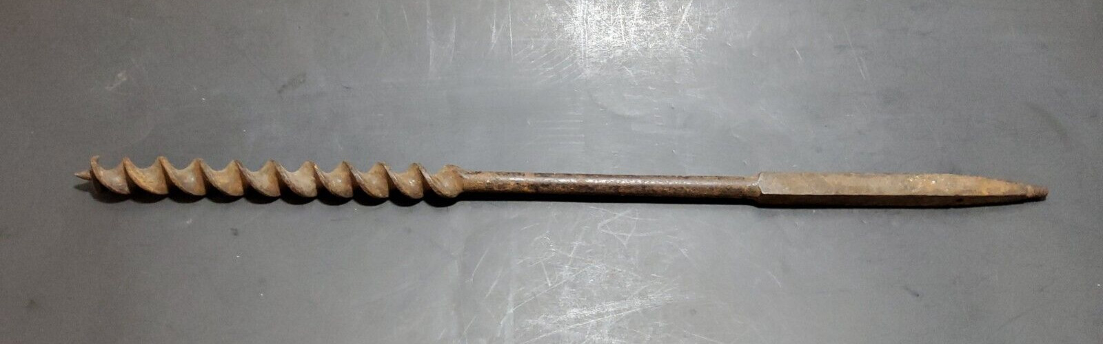 VINTAGE Farm Tool Barn BEAM AUGER BIT HAND DRILL About 18.5″ Long