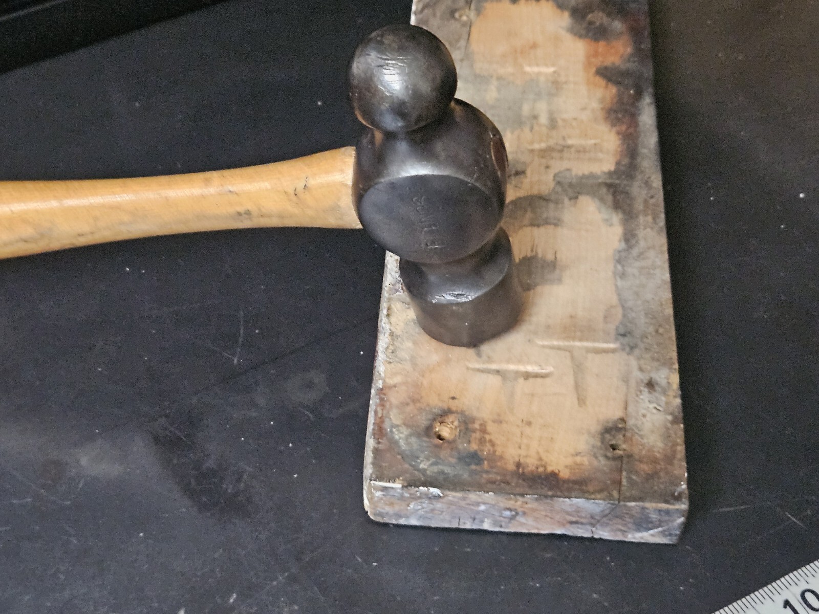 Vintage BILLINGS Timber Marking Stamping Hammer Log Lumber Wood Board “T” Symbol