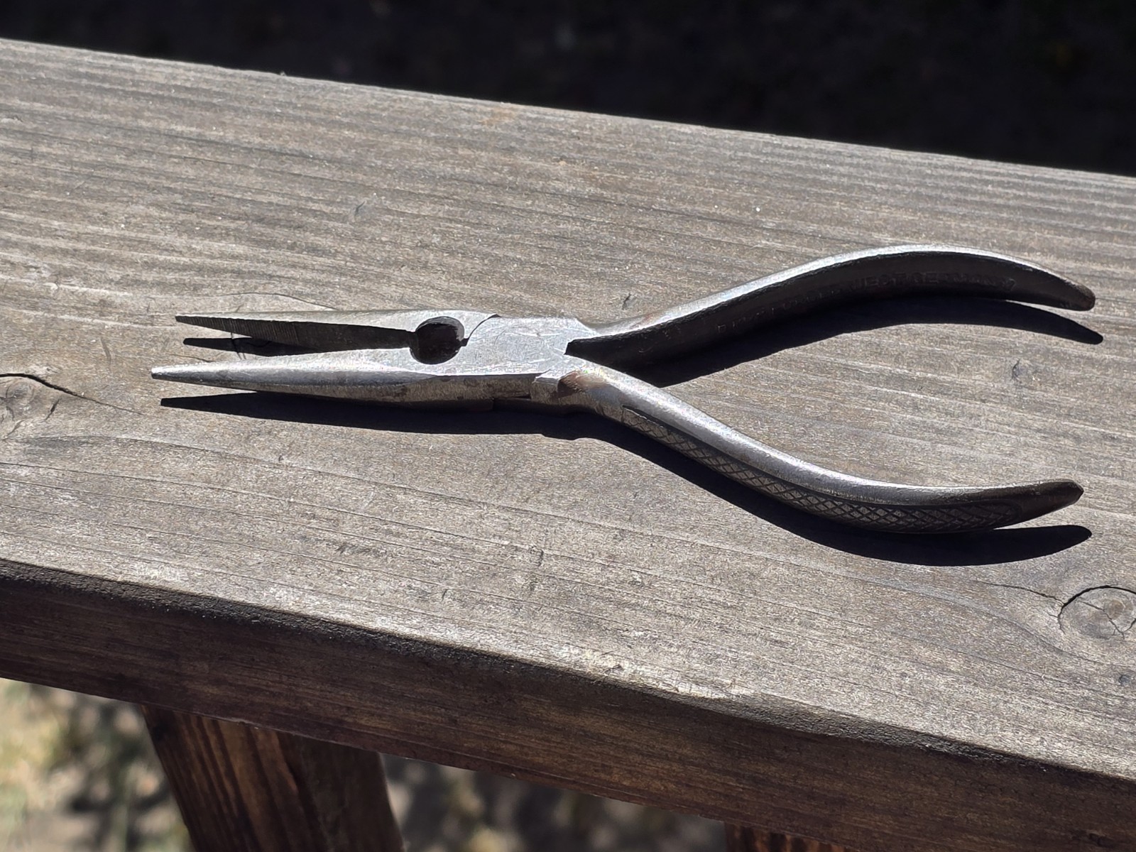 Vtg. West Germany Drop Forged Needlenose Pliers Wire Cutter Textured Grip 6.5″