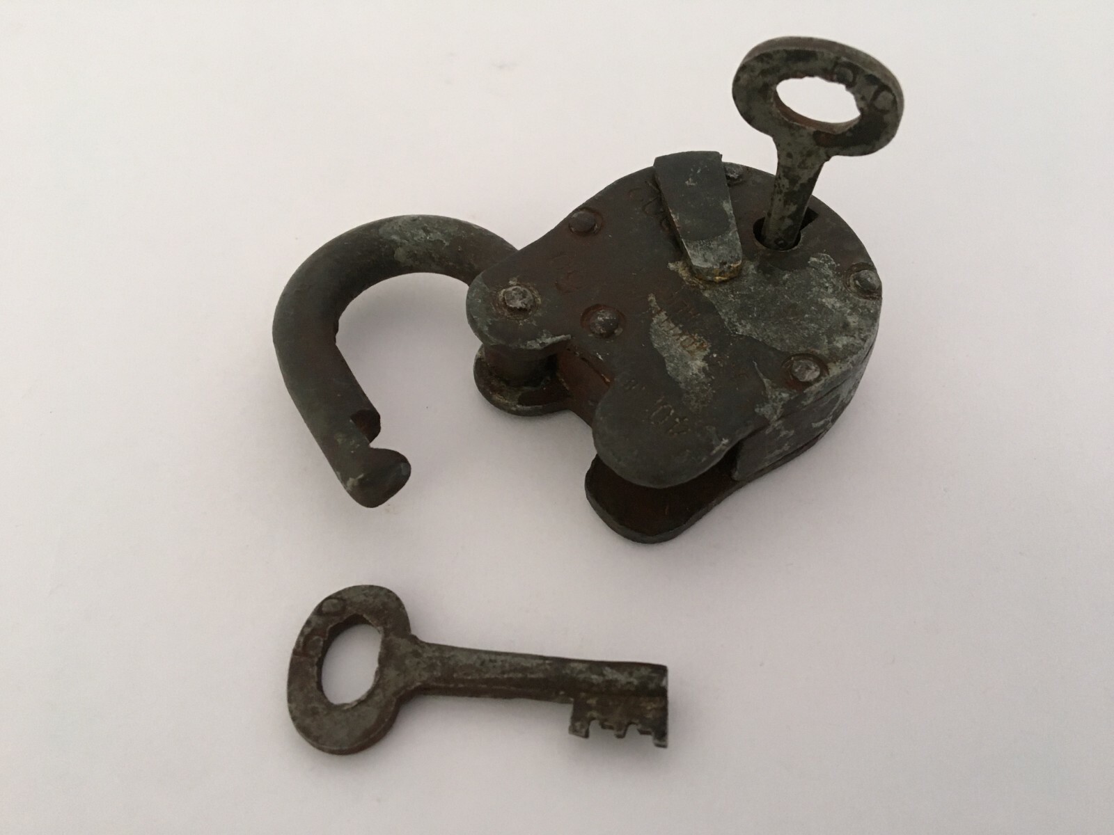 Lock Vintage Iron Padlock With 2 Key Rich Patina Made In India Collective Rusty