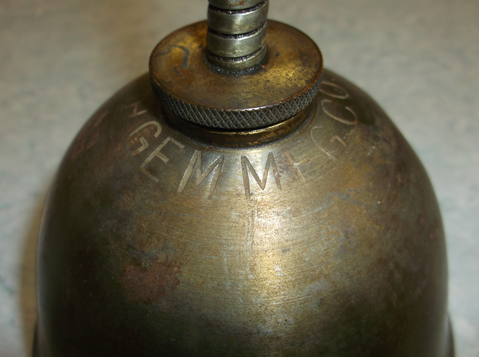 Vintage Pittsburgh GEM Manufacturing Company Metal Oil Can