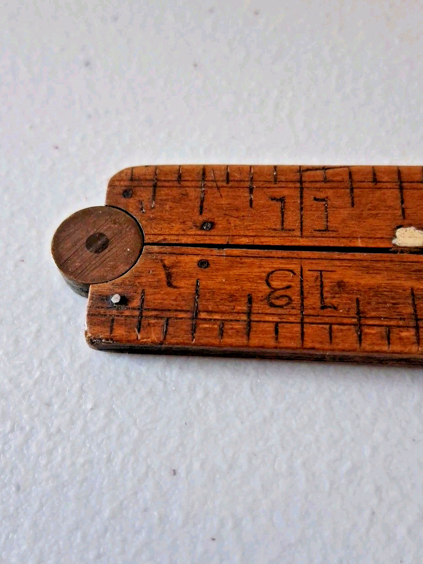 Vintage FOLDING RULER 24 inch Wood & Brass Number 68 Stanley