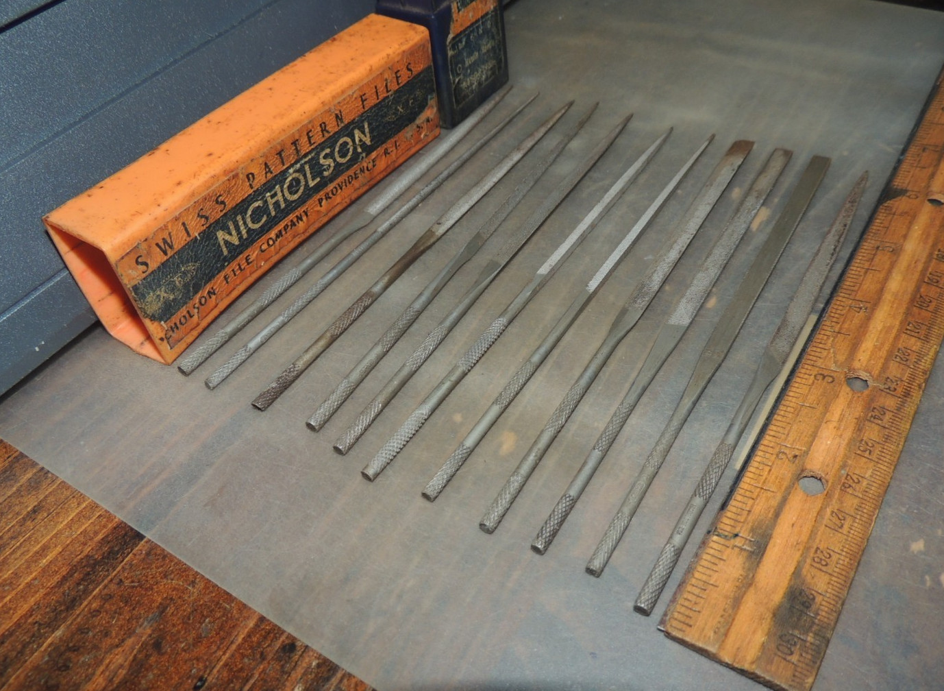 10 Nicholson SWISS XF SWISS PATTERN FILES 6-1/4″ HANDLE NEEDLE + 1 AM-SWISS FILE