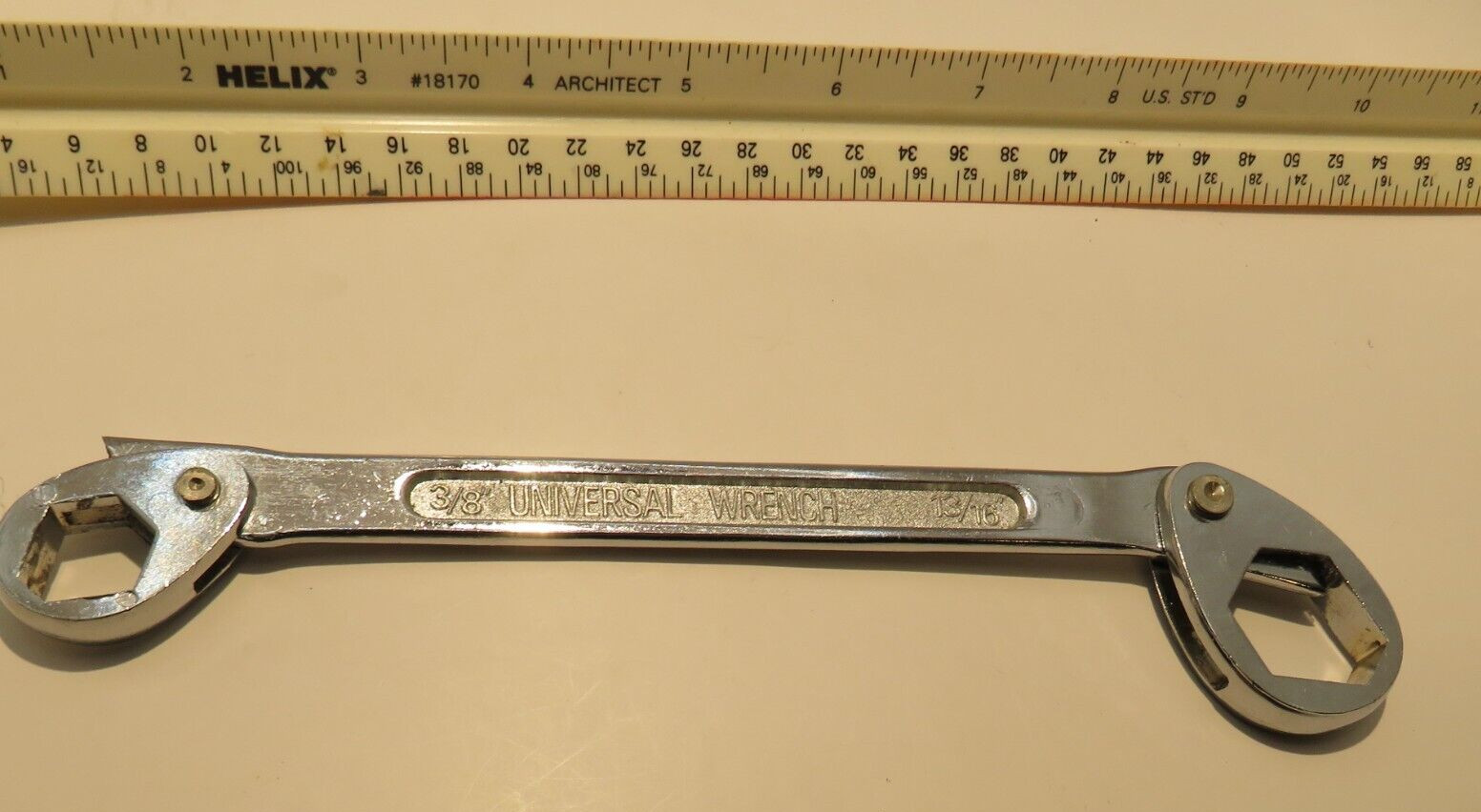 Vintage Universal Wrench Tool 8 11/16″ Long 3/8″ to 13/16″ & 9-14mm to 15-22mm