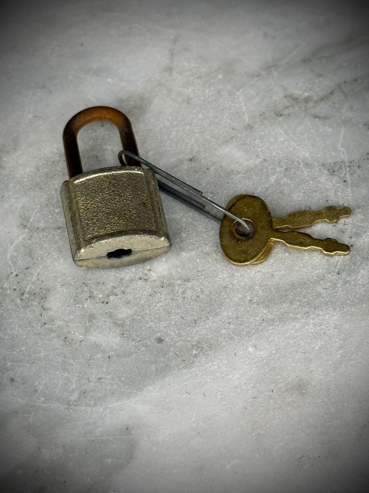 Vintage Small lock and keys