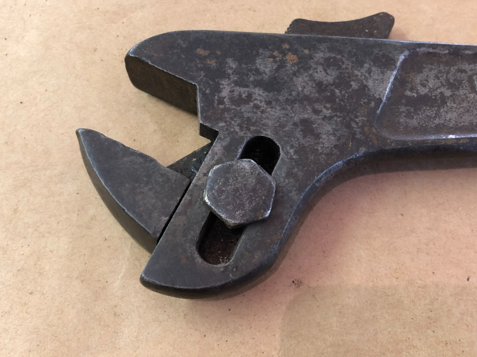 Vintage Unique 12″ No. 121 Gellman Wrench Corp Adjustable Wrench Polly Pat. 1923