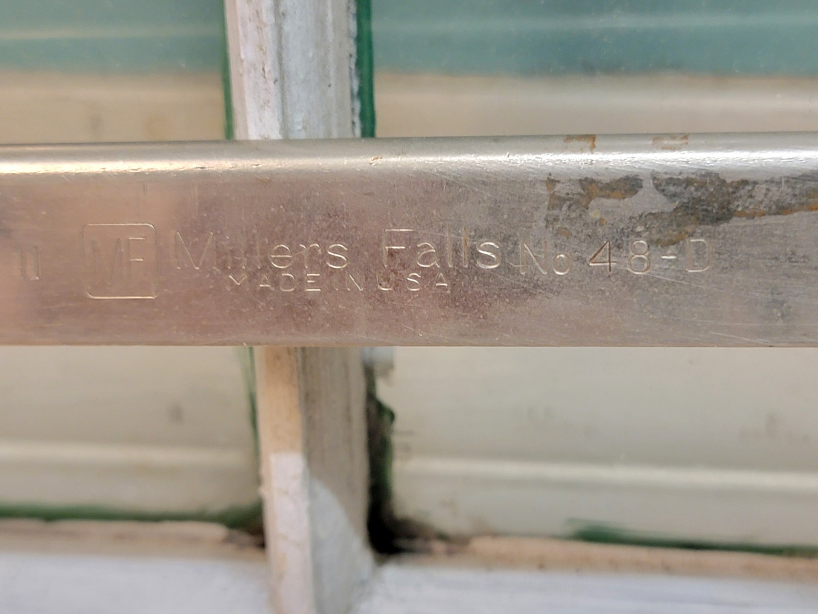 Vintage 1960’s Millers Falls No. 48-D Adjustable Hack Saw Red Tenite Handle USA