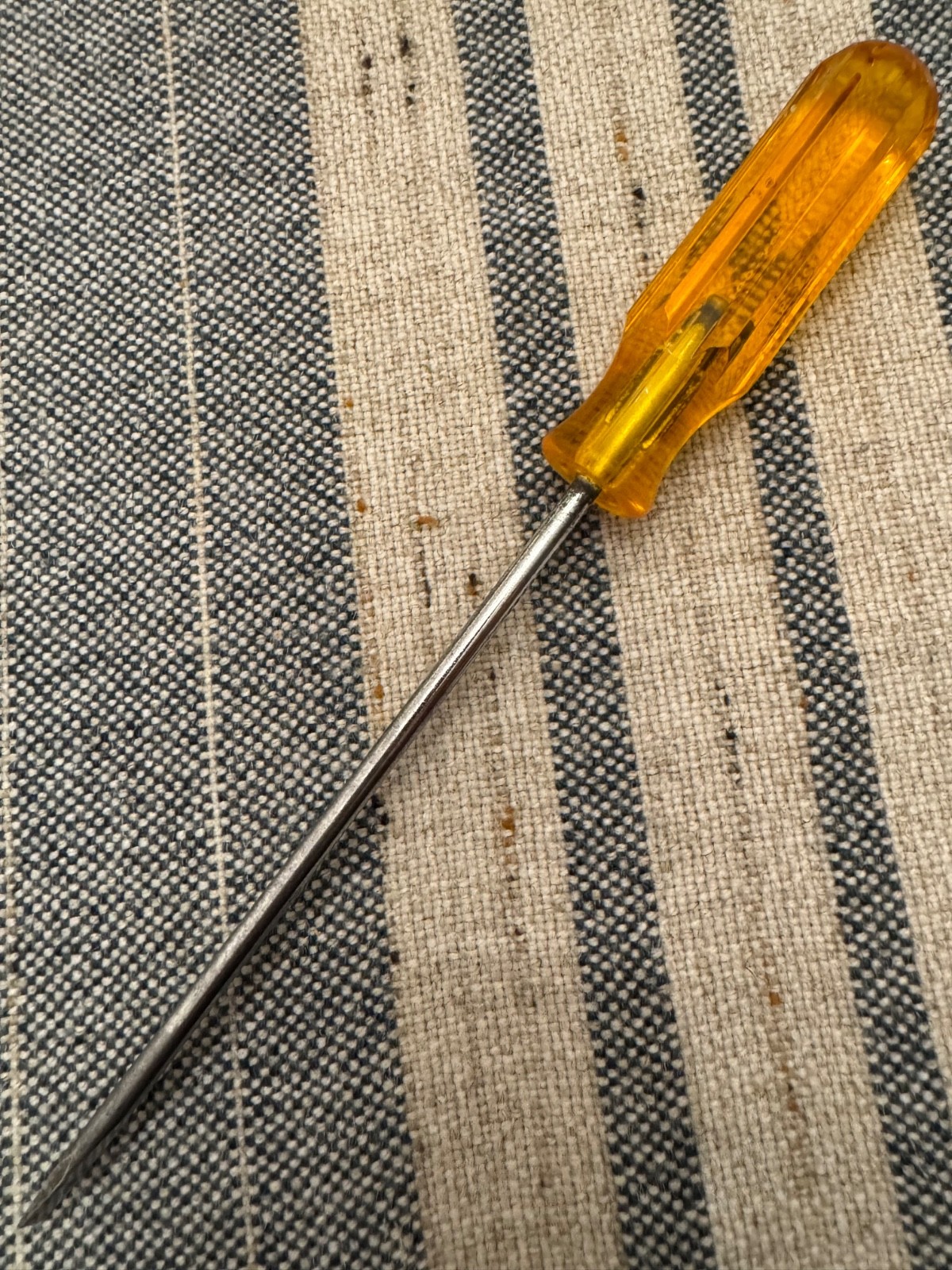 Xcelite Straight Cabinet Blade Screwdriver Round Shank R3166 – Made in USA