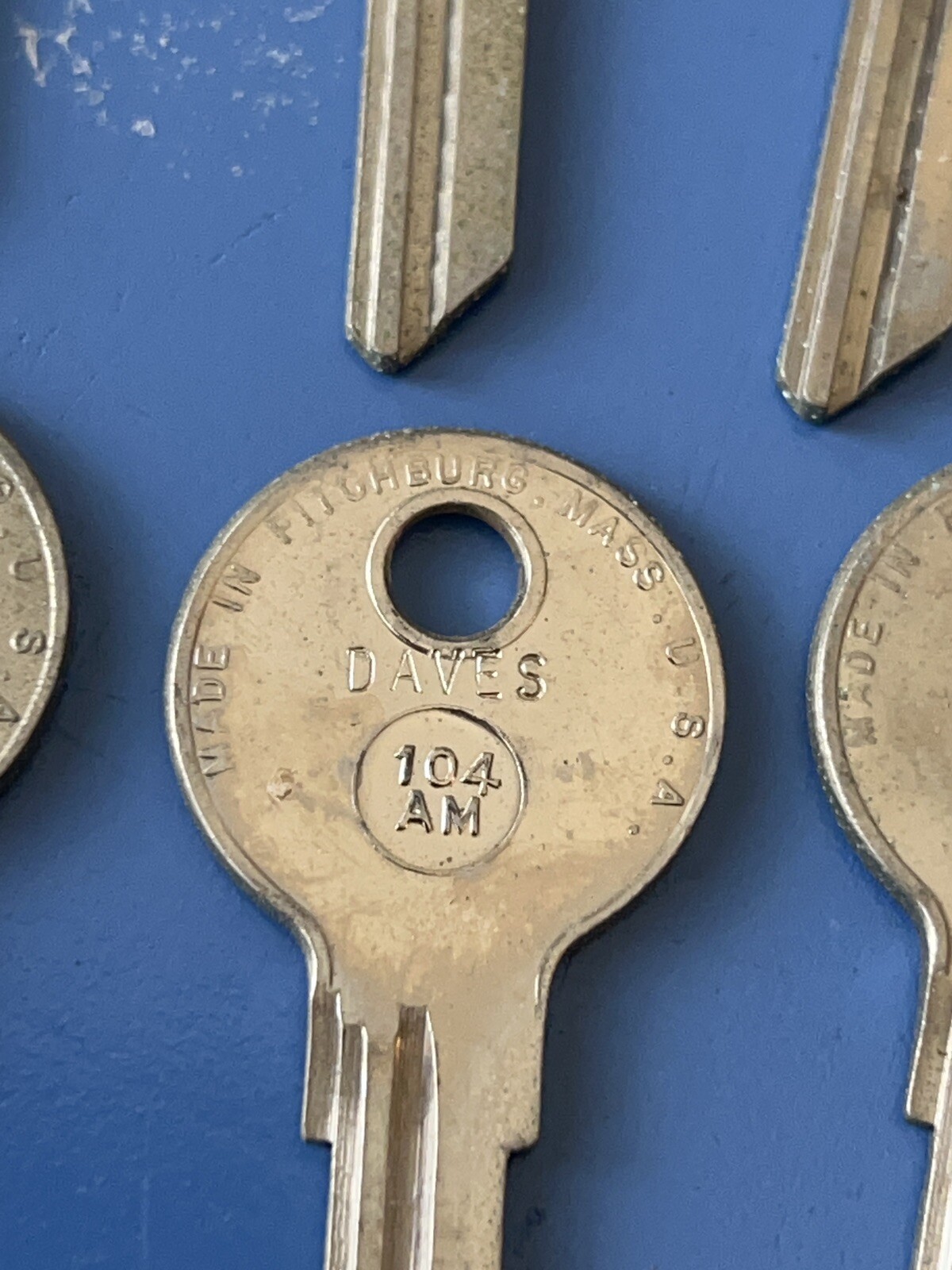 Vintage Independent Lock Co ILCO 104 AM 6 Uncut Key Blanks KB106