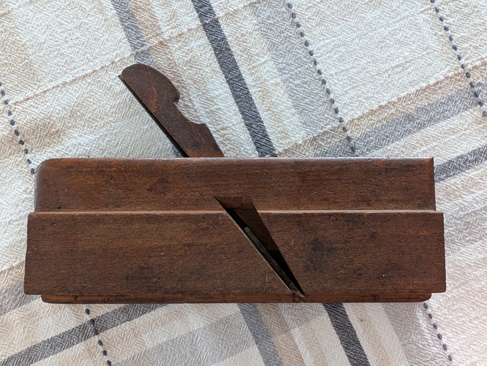 Vintage H. Chapin Union Factory No 123 1/2″ Side Bead Woodworking Moulding Plane