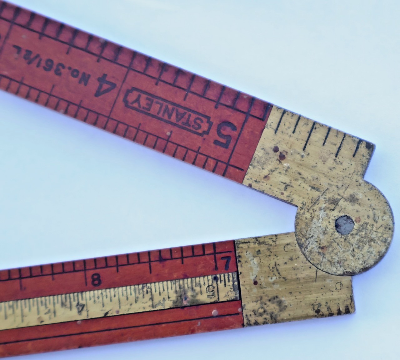 Stanley No. 136 1/2 L (LEFT) Boxwood & Brass Carpenter’s Caliper Rule / MT Tools