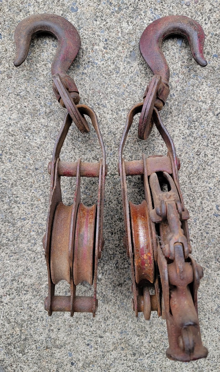 Antique Vtg NEY Mfg Monarch Hoist Pulley Block Tackle Primitive Orig Red Paint