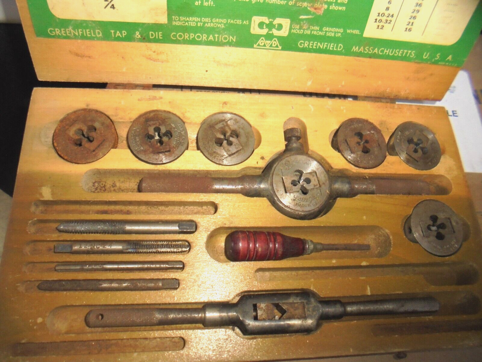 VINTAGE TAP & DIE SET, GREENFIELD LITTLE GIANT AA-4 SCREW PLATE