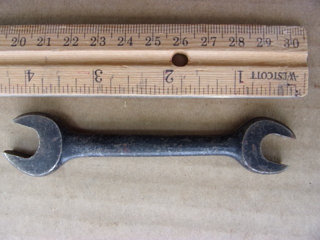 3 VINTAGE VLCHEK TOOLS HUB WRENCH TOOL KIT PLIERS PR206 WRENCH 39 see pics