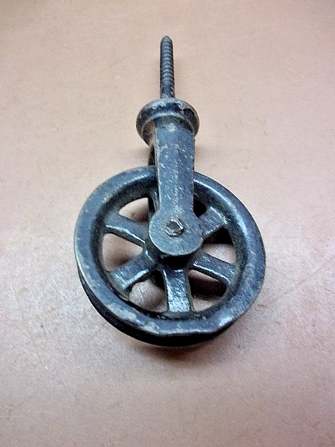 Vintage Screw-In Pulley 2” Wheel Cast Iron Black Paint Maine Barn Find Cool Look