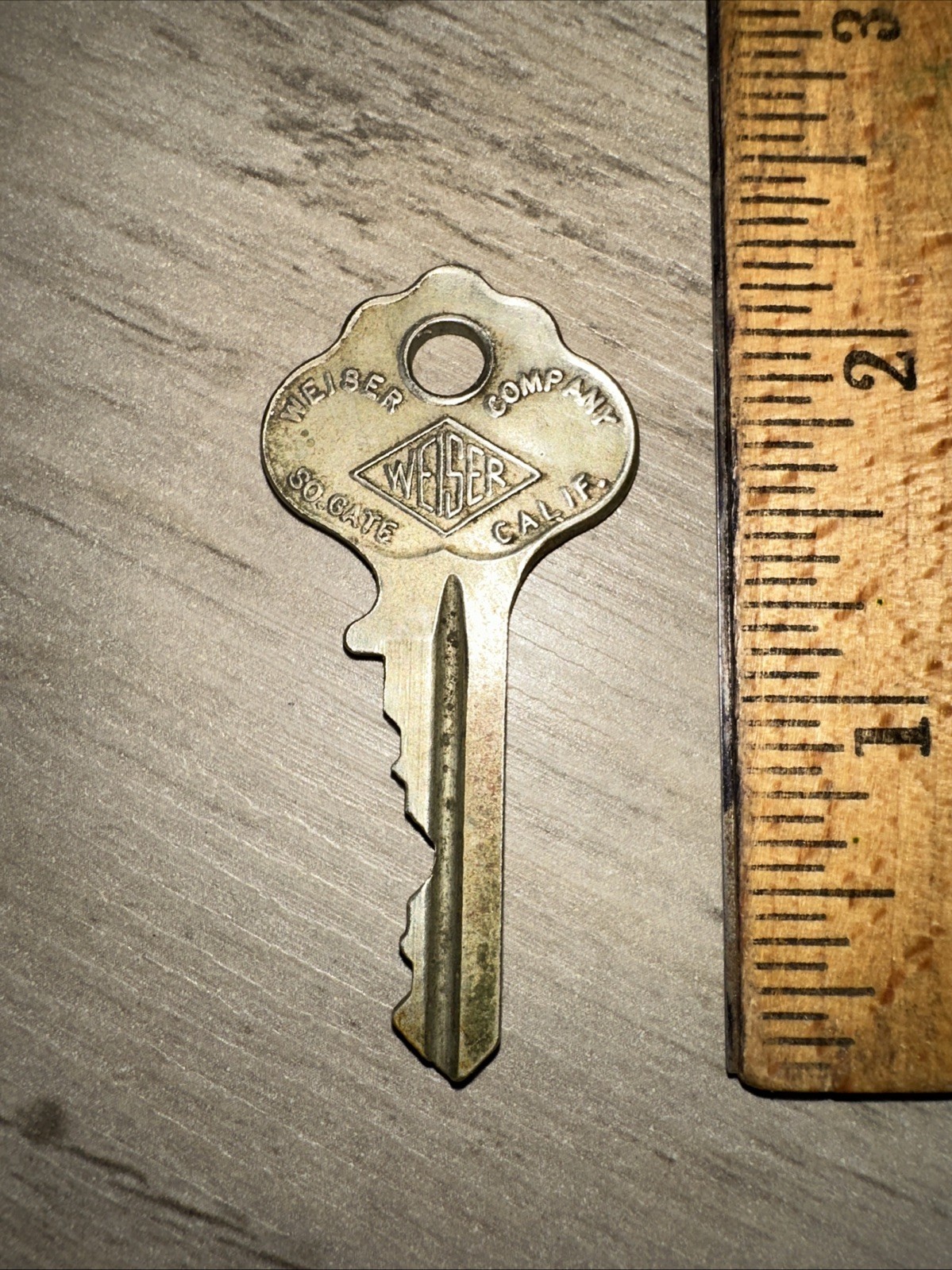 Vintage Key Weiser South Gate California Weiber Co.