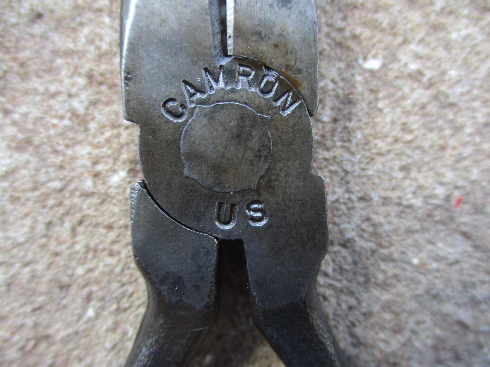 CAMRON NEEDLE NOSE PLIERS 6″ CAMRON US NEEDLE NOSE MADE IN USA