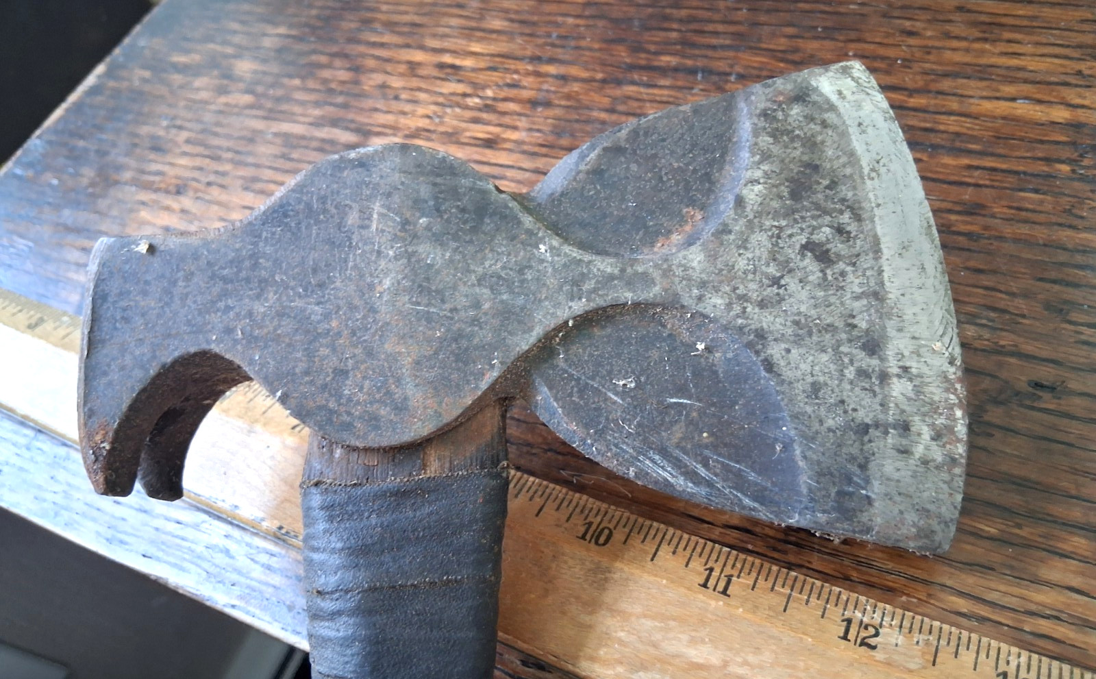 VTG #2 Buhl & Sons Co? Carpenters Hammer Claw Hatchet Axe Head 2 lbs. w/Handle
