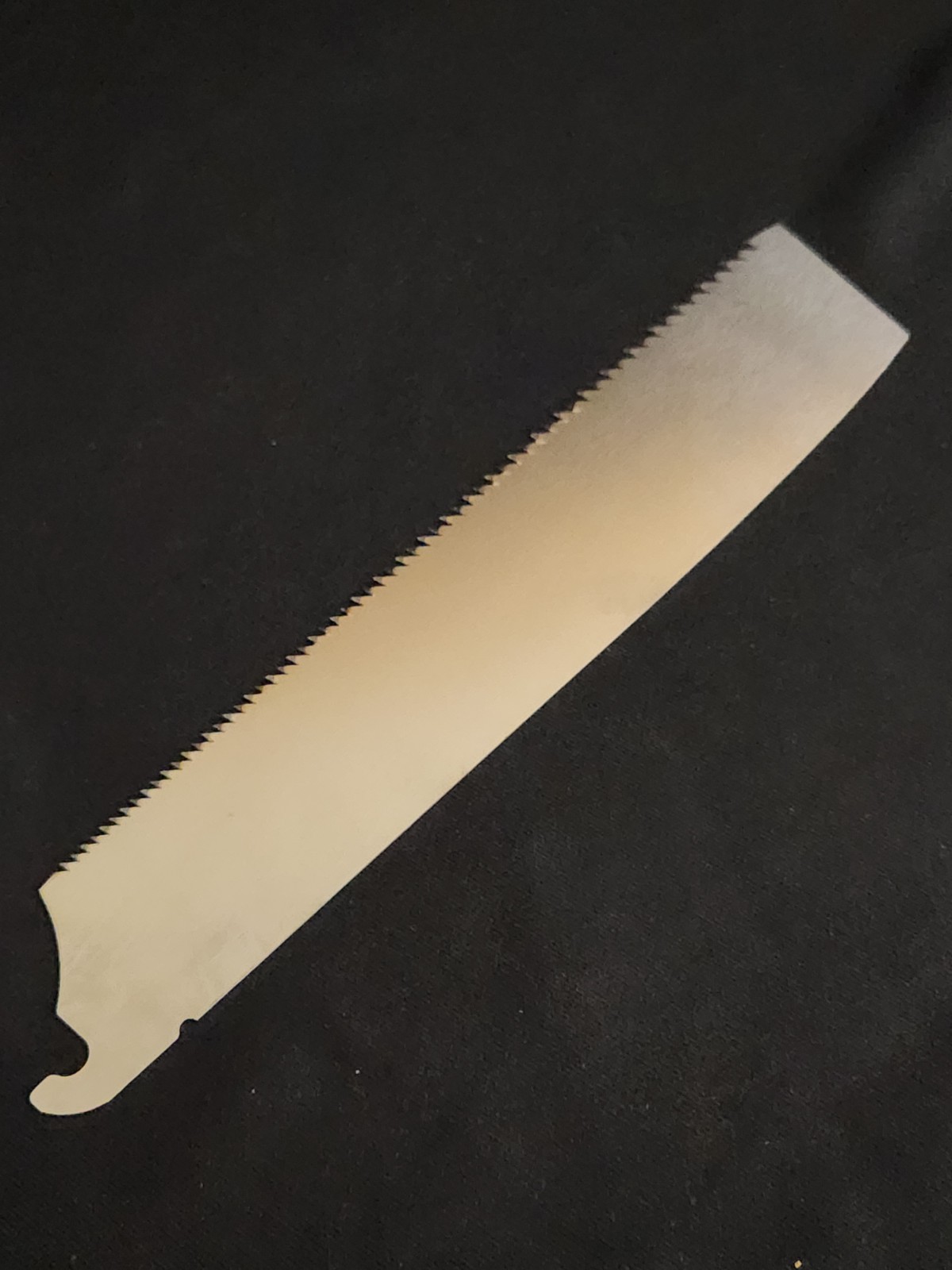 4 Zeta Brand Japanese Replaceable Blade Saws, Plus 1 Extra Rip Saw Blade