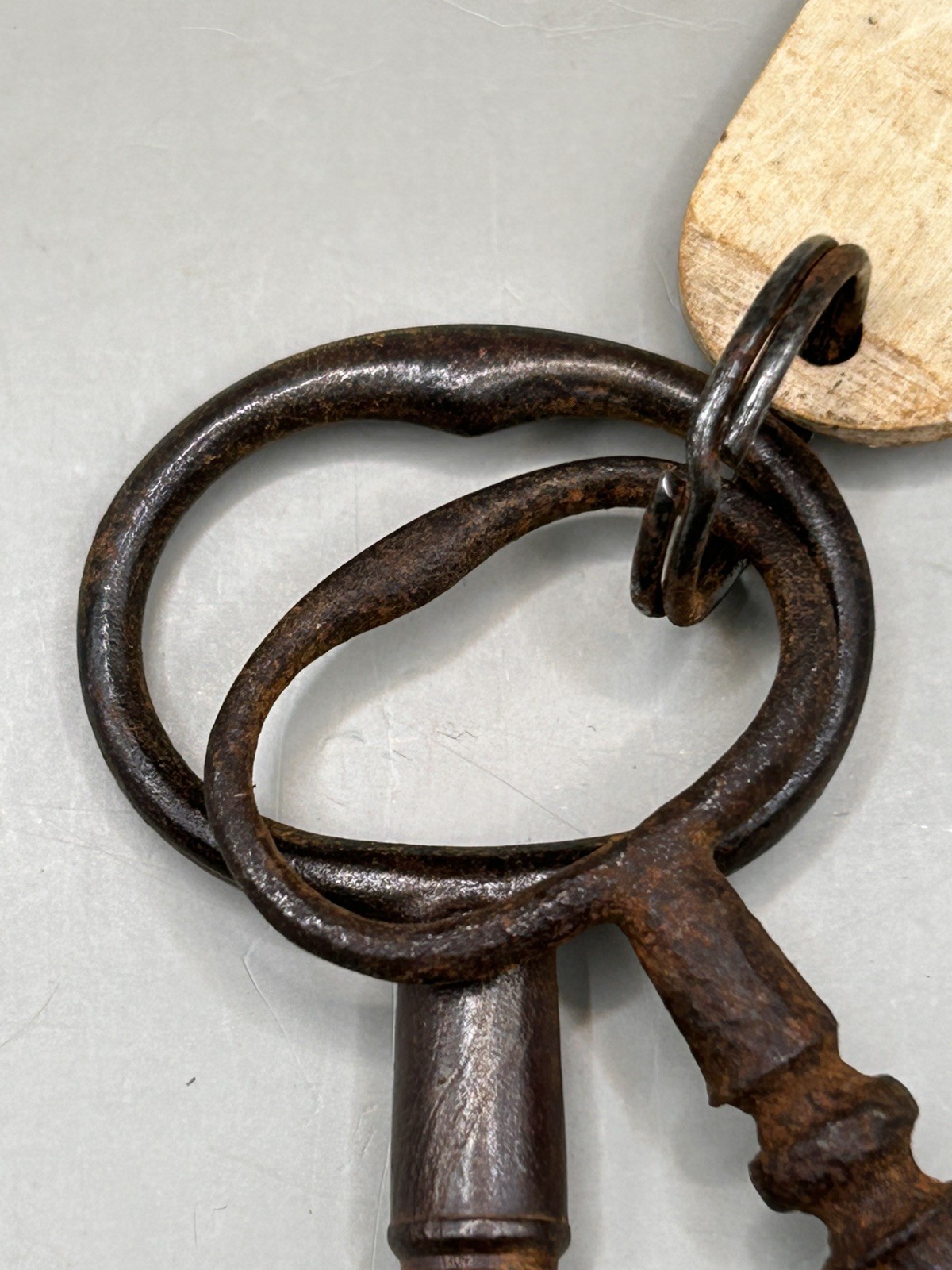 2 Antique Keys ring fob Steampunk Display Prop Rusty Decor largest 4.25” approx