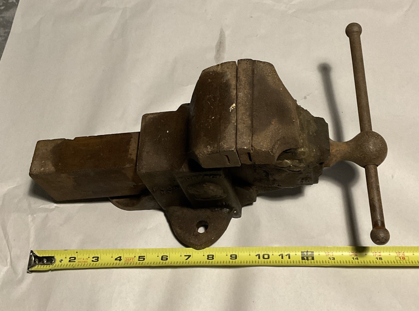 VTG Original Monarch No. 215 Heavy Duty Steel Bench Vise Collectible Tool