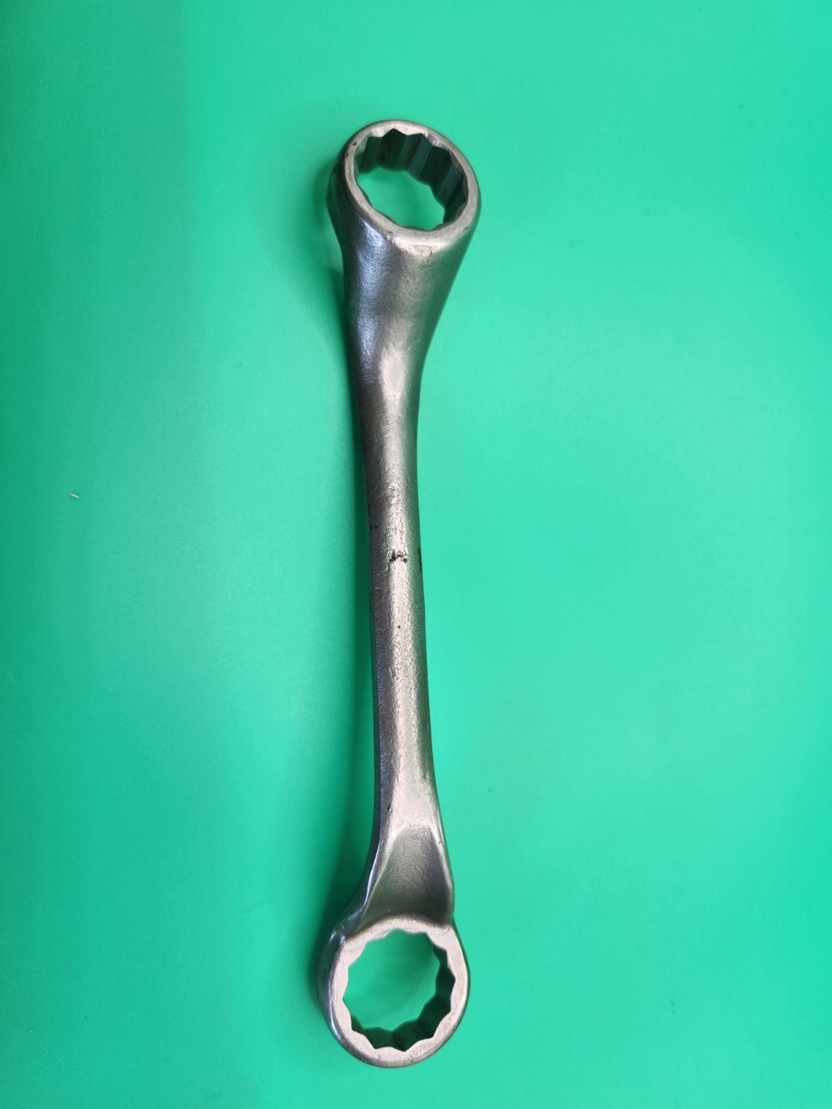 Vintage Plomb 5/8″ X 11/16″ Short Offset Box End Wrench 8162 Plvmb Plumb USA