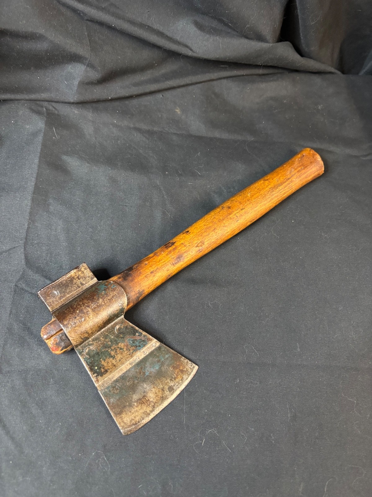 Vintage Firemans Axe Hammer Back Rescue Axe 0.58 kg 1.28 lb Swedish Axe