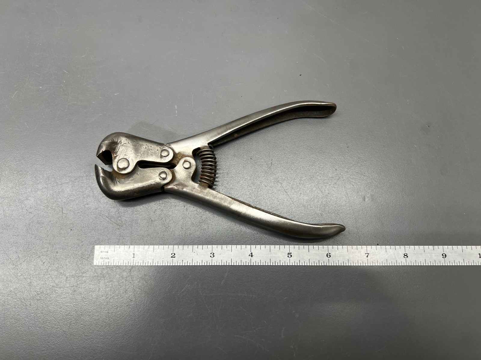 (U) VINTAGE UNBRANDED DUAL HINGE END CUTTING PLIERS NIPPERS