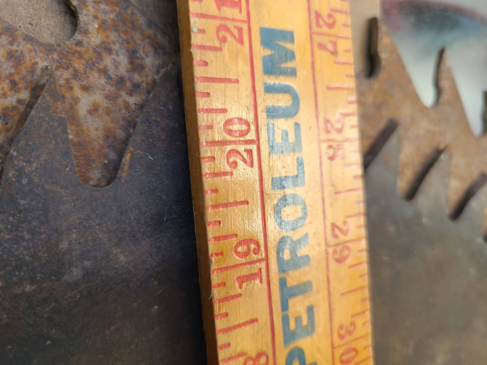 20.5″ Saw Mill Blade Rustic Decor