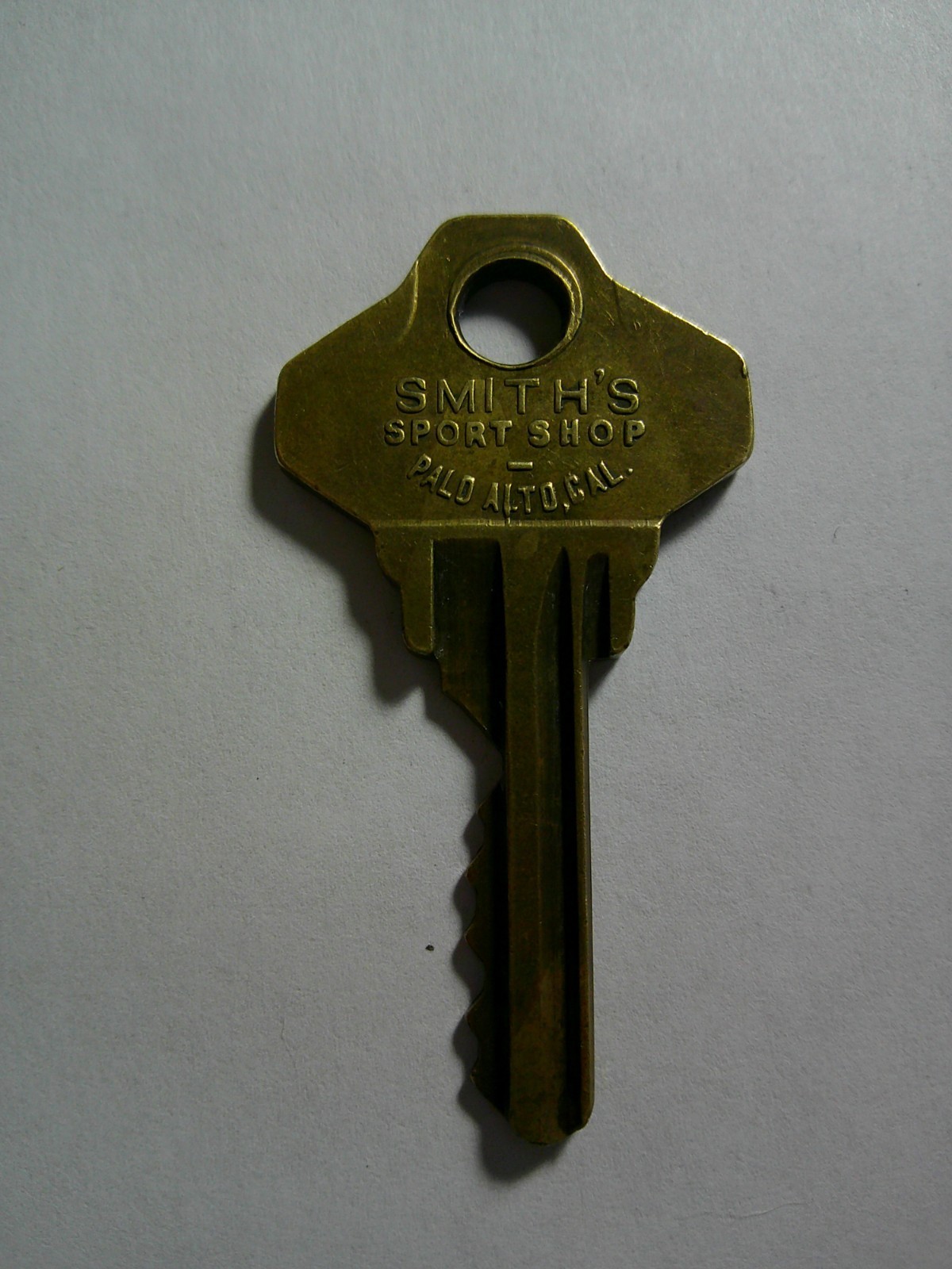 /Vintage SMITH’S SPORT SHOP Palo Alto, CA Key