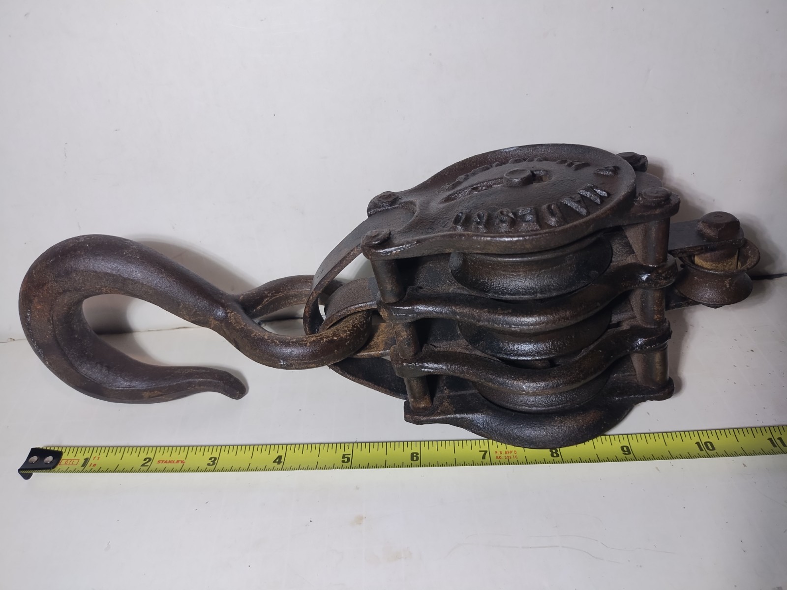 Antique Cast Iron Madesco Triple Pulley #4 Easton PA 1890-1920 Heavy