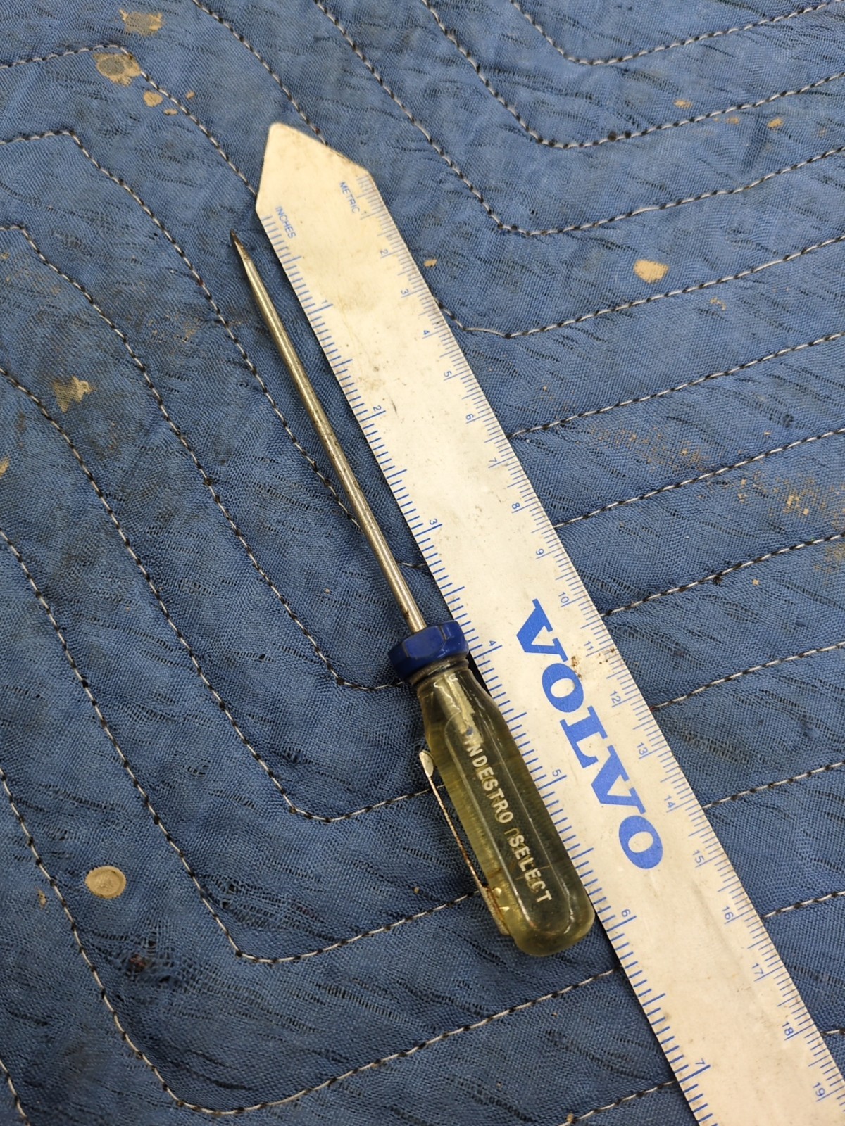 Indestro Select No.140 (No. 14 O) #14 Pocket Screwdriver 1/8 X 3-3/4 Flat Head