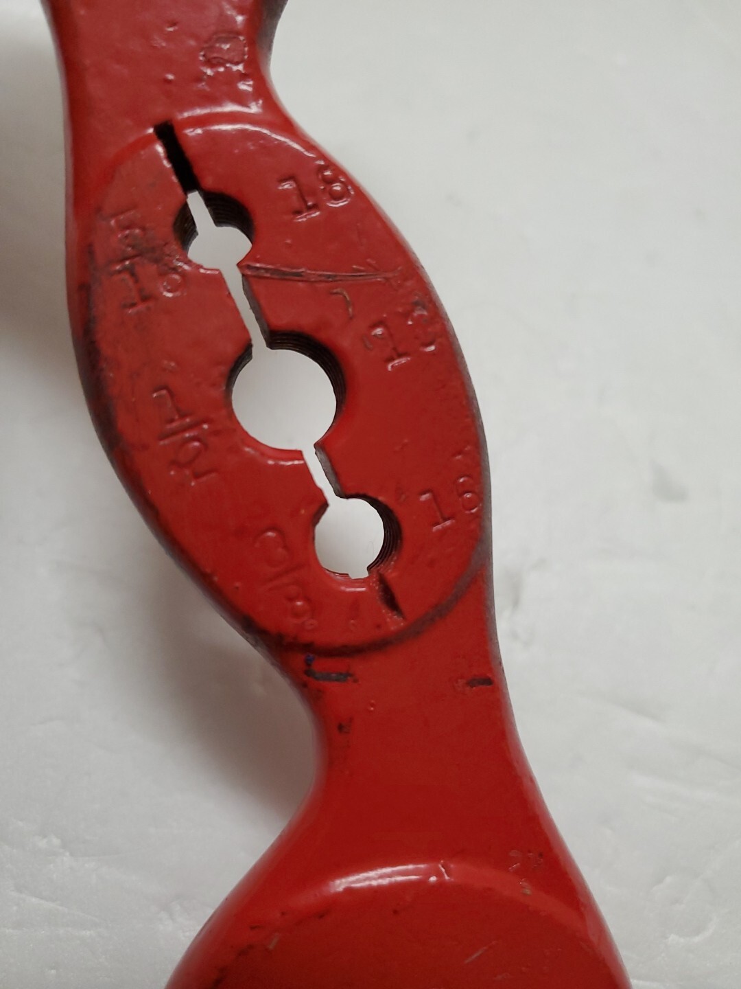 Vintage The Hawkeye Double Alligator Wrench With Threading Dies – Made in Usa