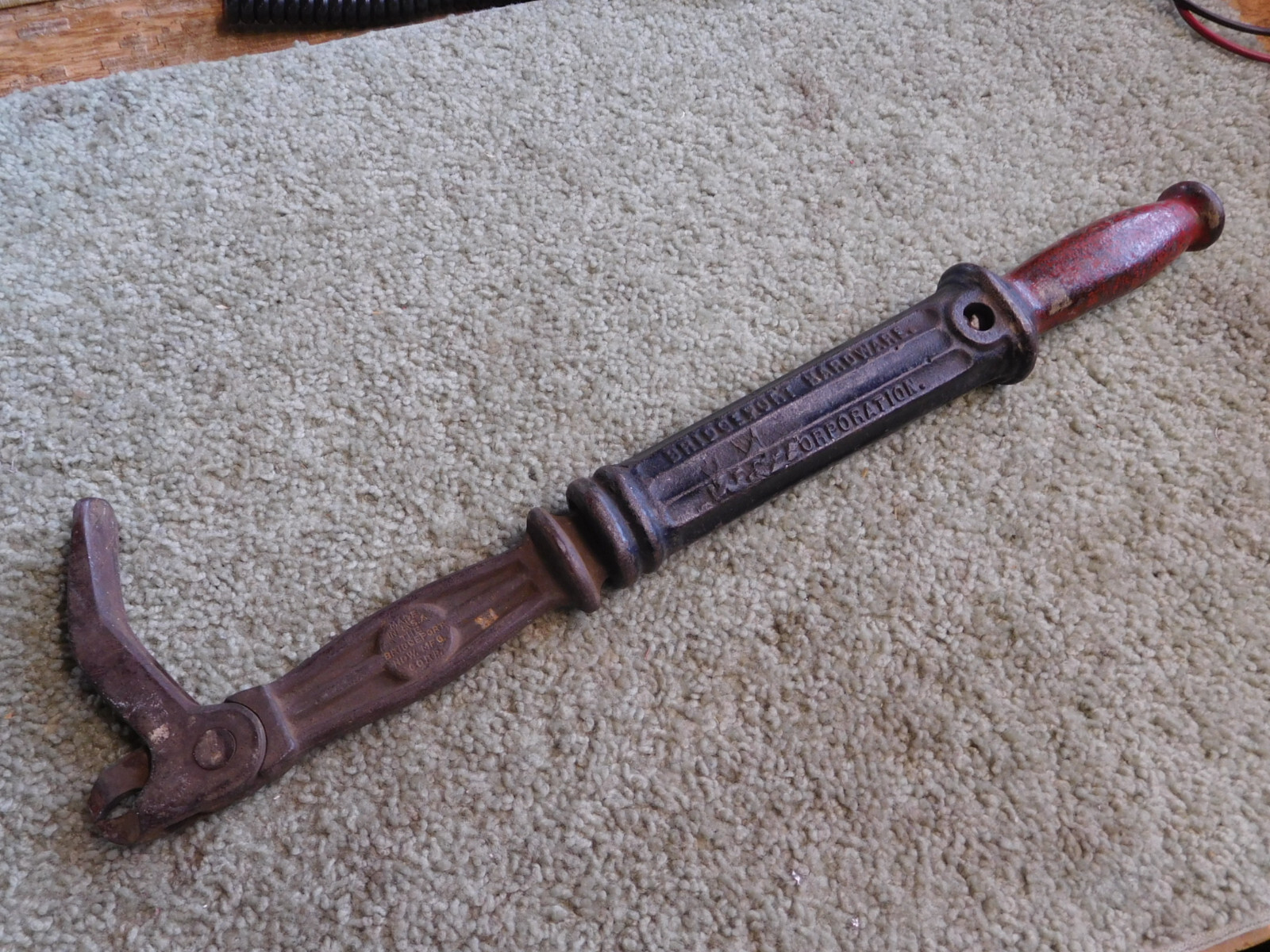 Vintage Bridgeport Hardware MFG Co No 20 Sliding Nail Puller Made in USA
