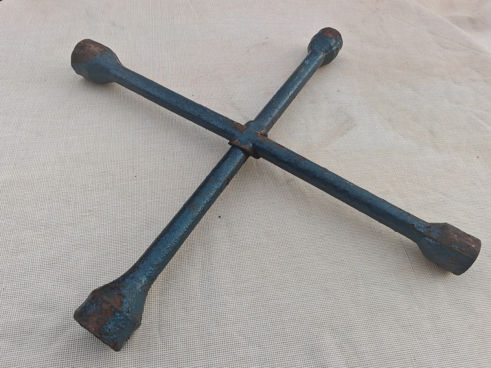 Vintage Blue Metal Car Wheel Brace / Lug Wrench 4-Way Cross Spanner Tool