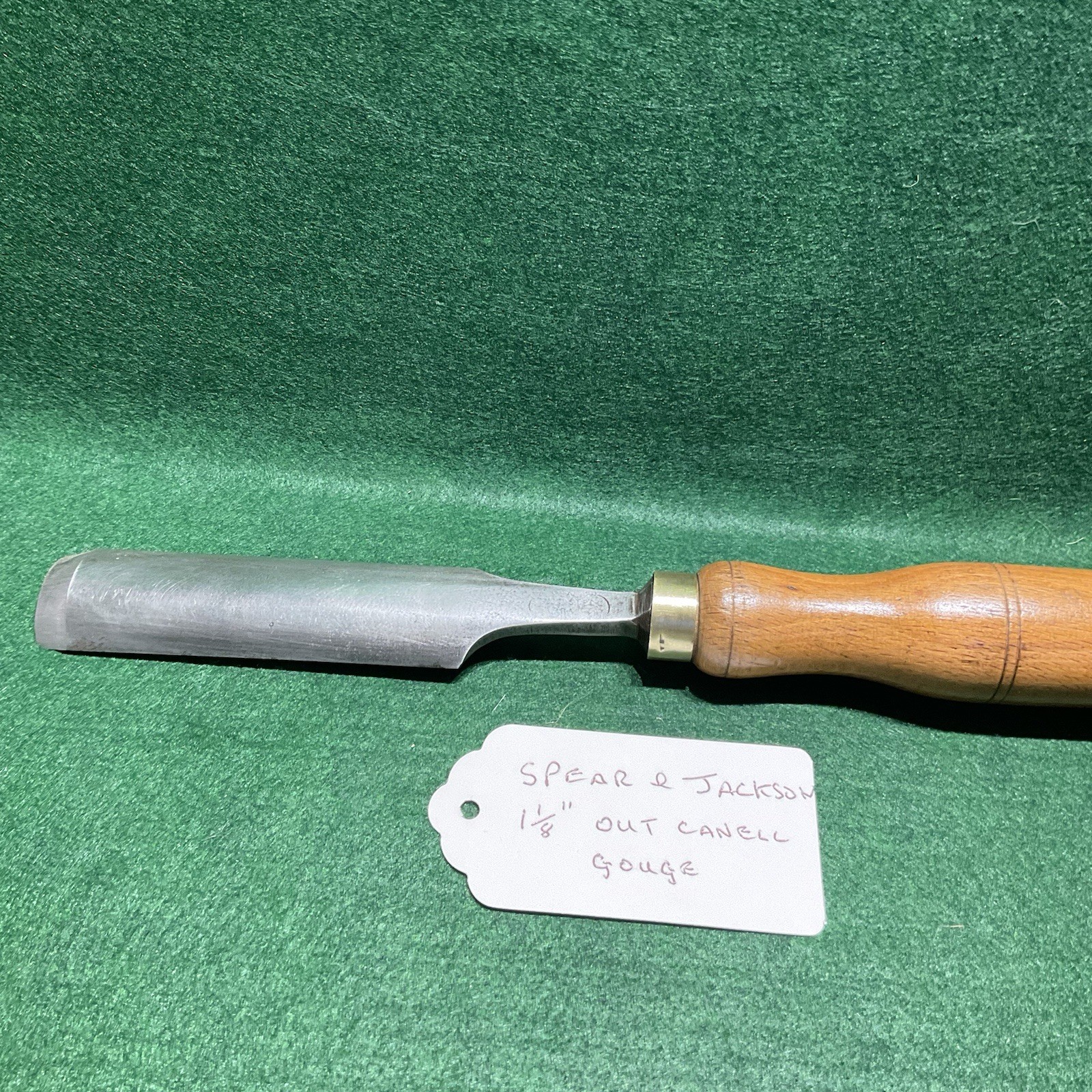 SPEAR AND JACKSON 1/1/8” OUT CANNEL GOUGE