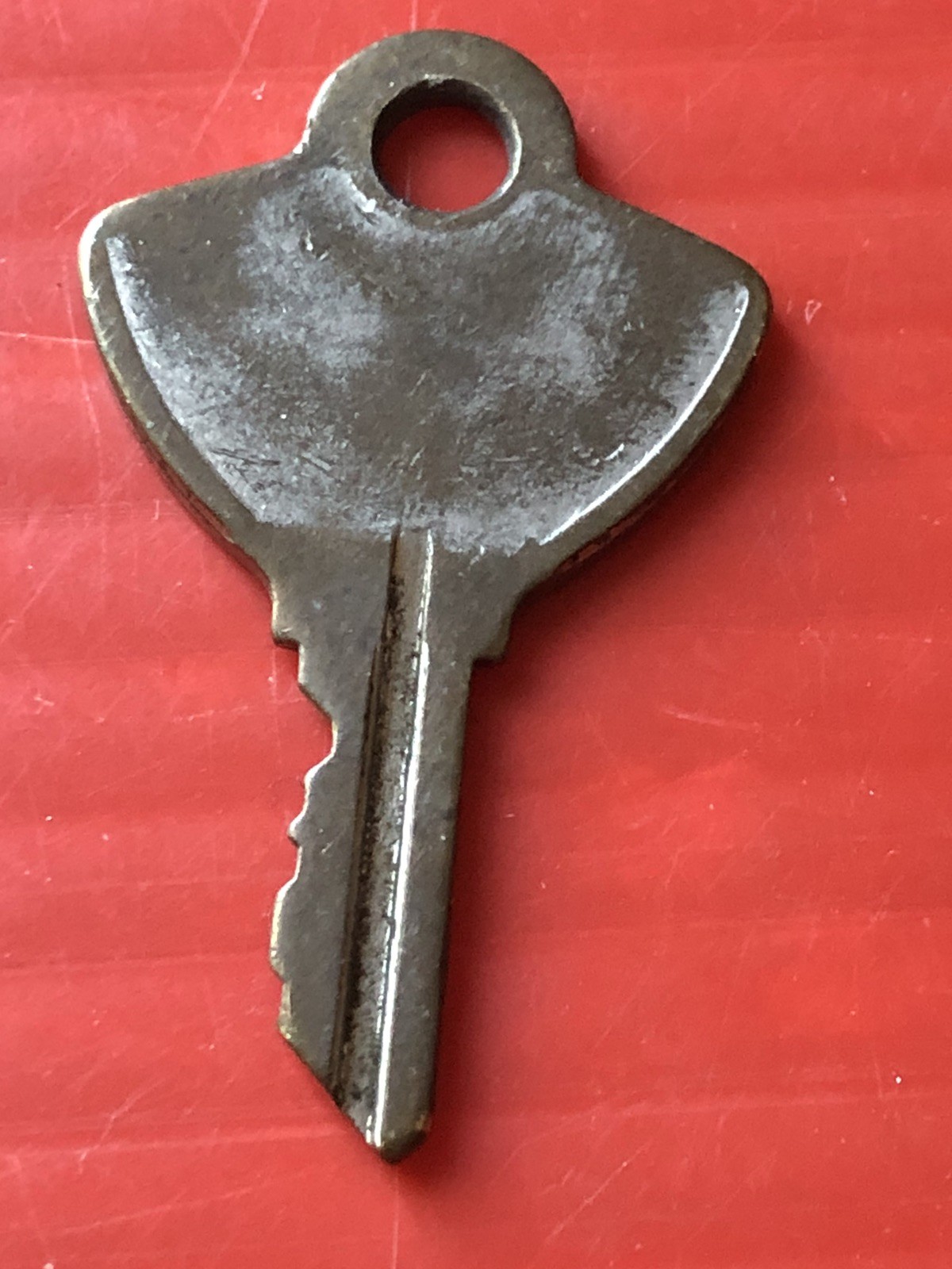 CRAFTSMAN LL71 Original Toolbox /Tool Chest Key. Vintage Crown Logo on Key Front