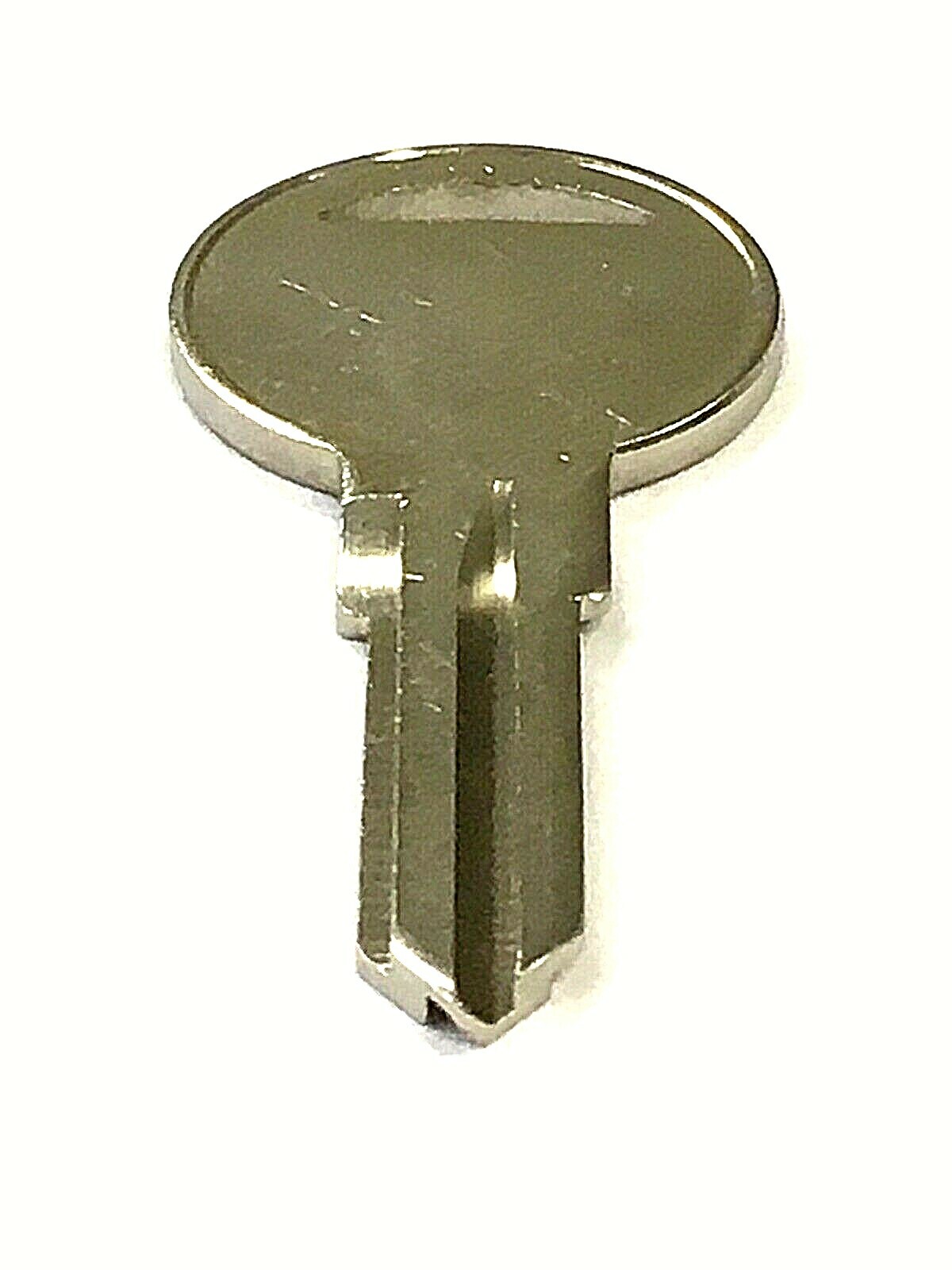 1 Lock Focus S-Wing Various Automotive Ski Roof Racks X17 S1771CR Key Blank