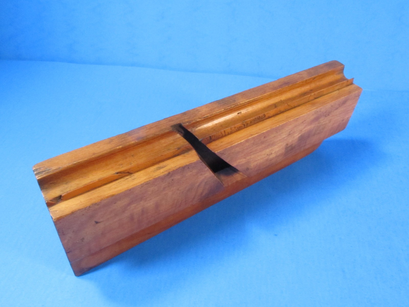Barry & Way New York City boxed 1/2 side bead wood molding plane apple wood body