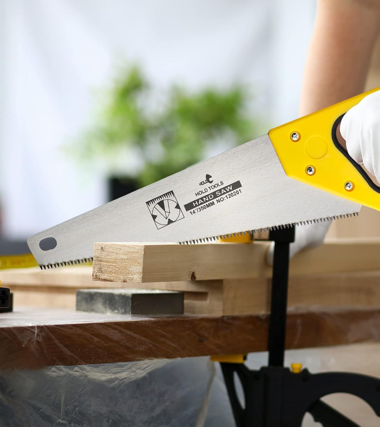 14 in Hand Saw – 11 TPI Fine Cuts Wood Saw Perfect for Sawing, Trimming, Gardeni