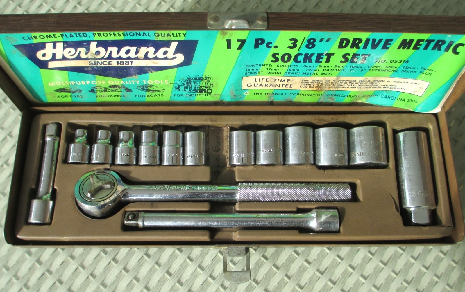 Herbrand 16 Pc 3/8″ Drive Metric Socket Set Vintage No 13mm Socket
