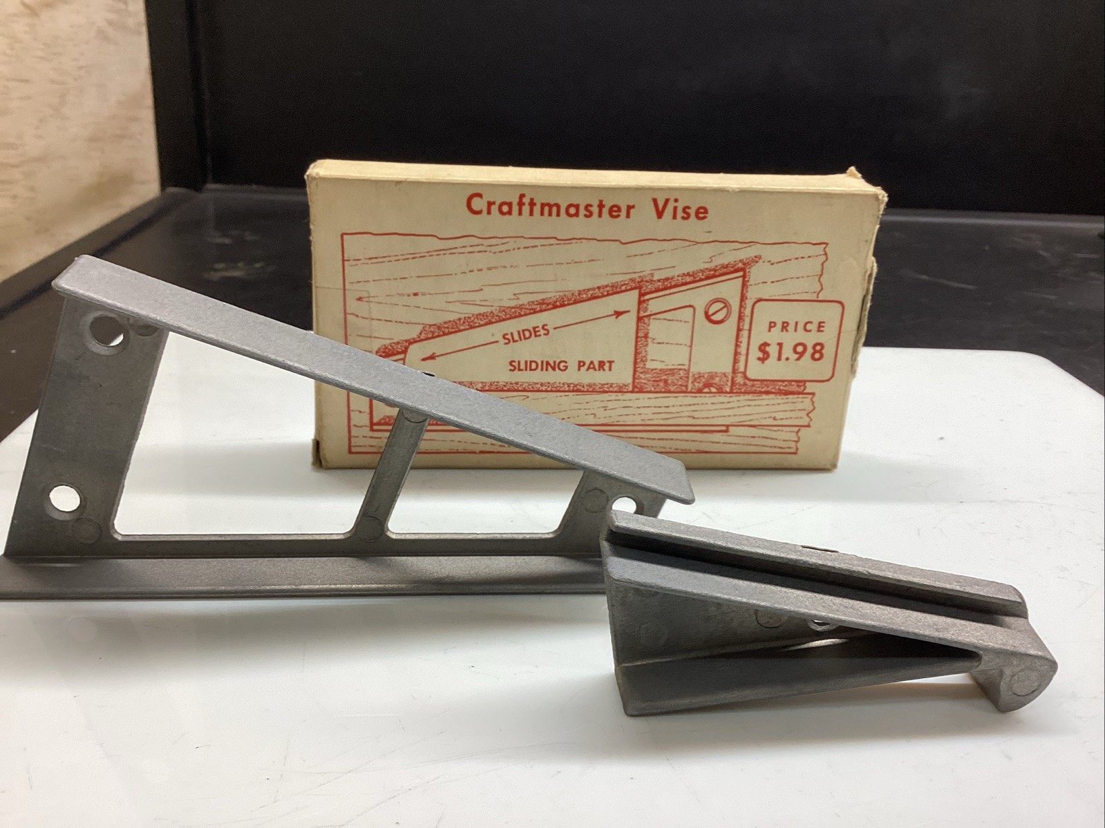 Vintage Winston Sales Co. Craftmaster Vise With Original Box.