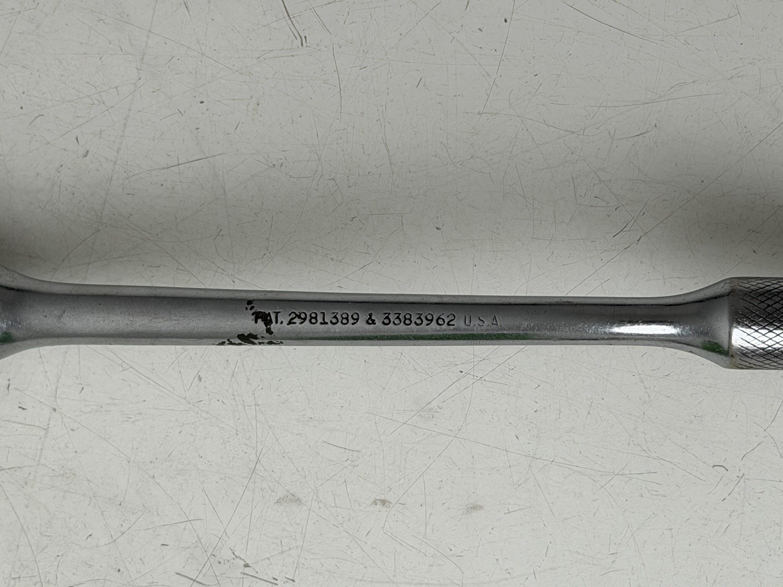 Needs Service / Repair – Champion Plug Master II CT451 Flex Head Ratchet