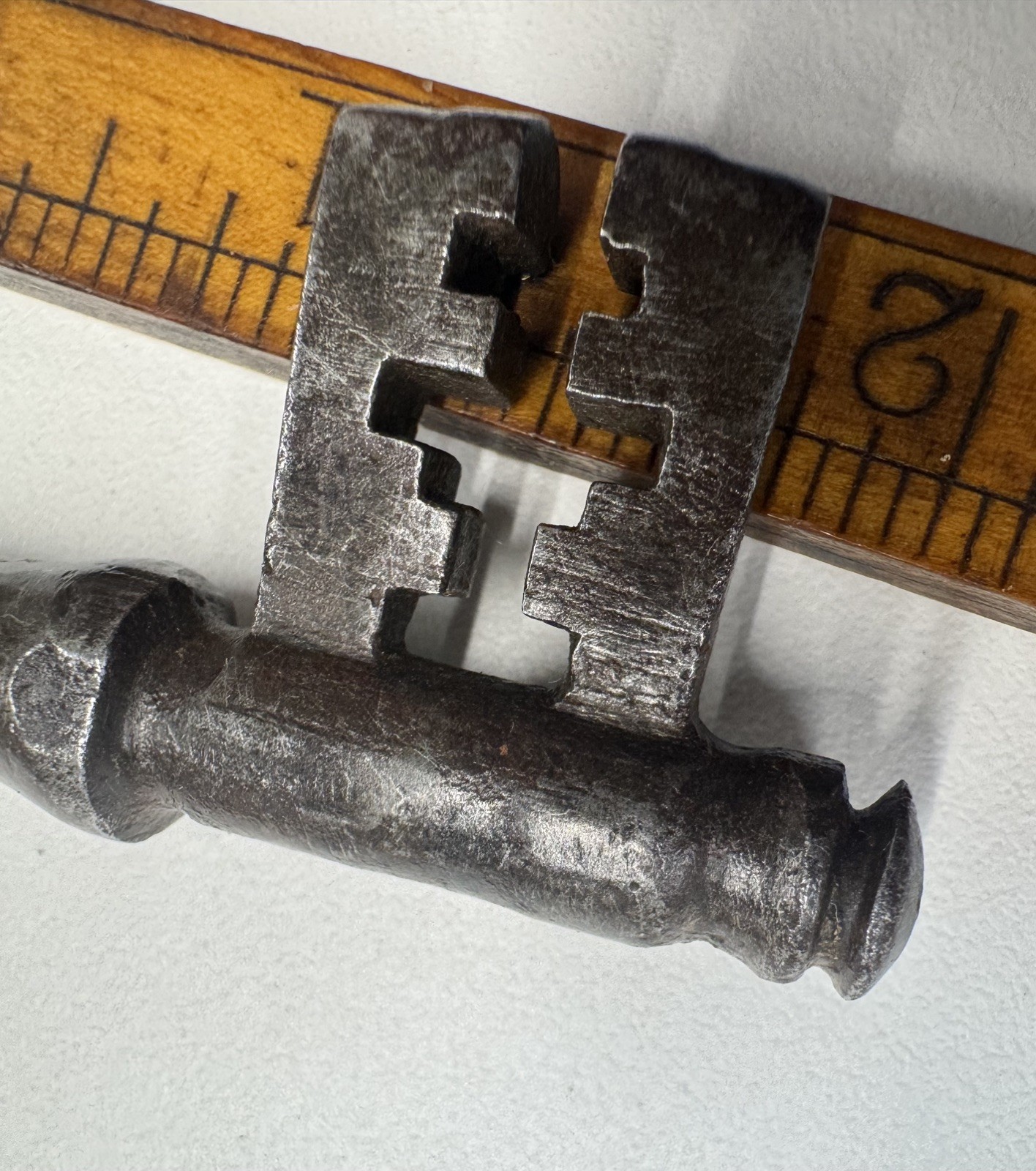 🌿 🗝️Antique Skeleton Key Solid Barrel Key authentic Antique Key!