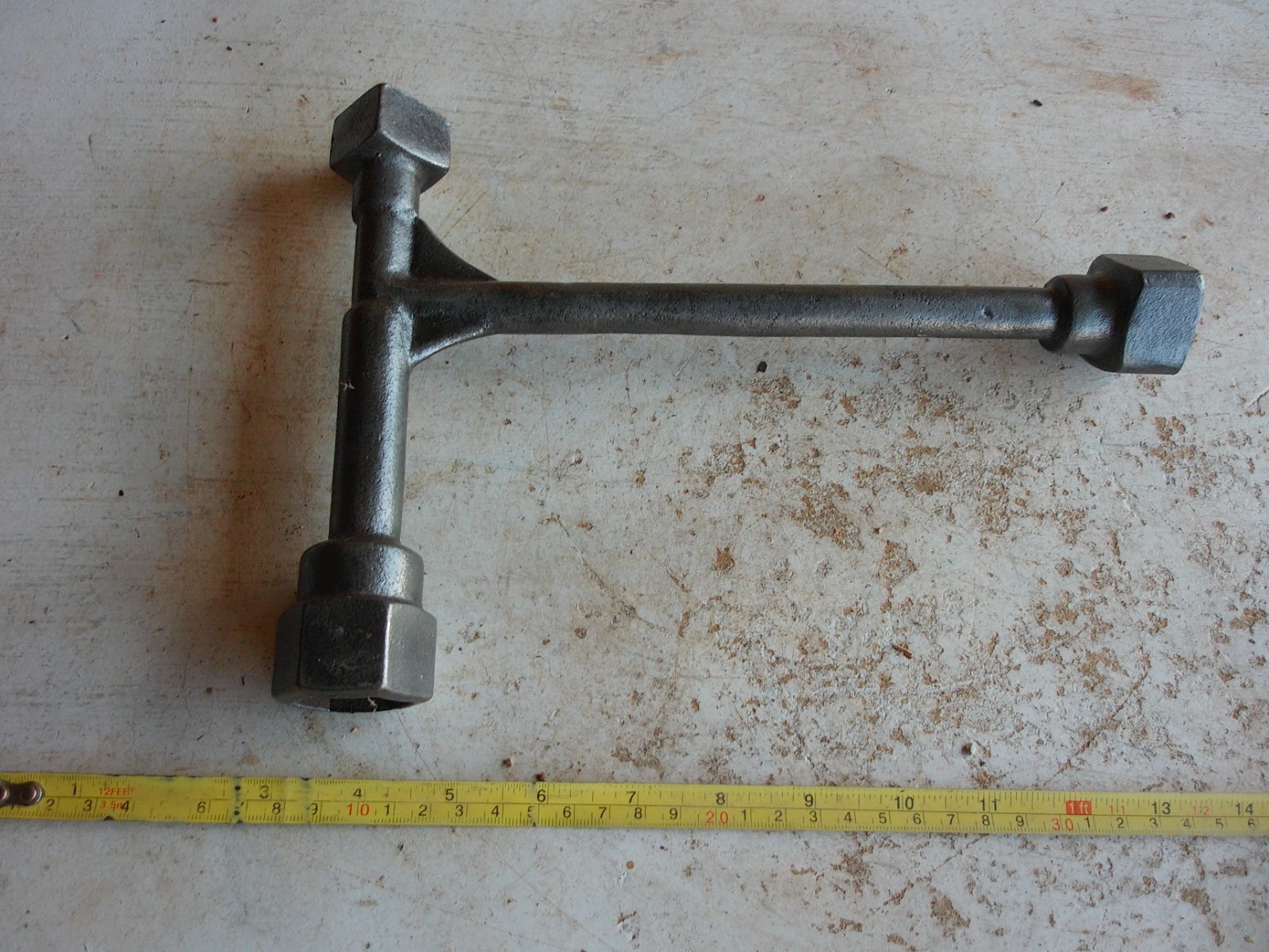 Antique T Shaped Farm Implement Wrench Tool Nice! Lot 26-22-J3
