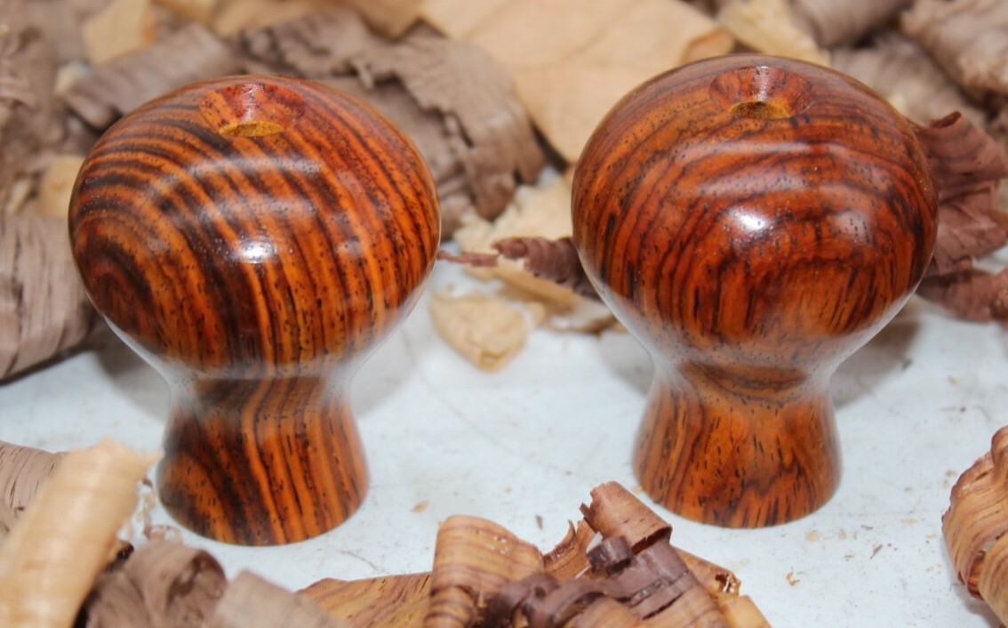 Custom Made Cocobolo Pair of Knobs For Lie Nielsen No 40B Butt Mortise Plane