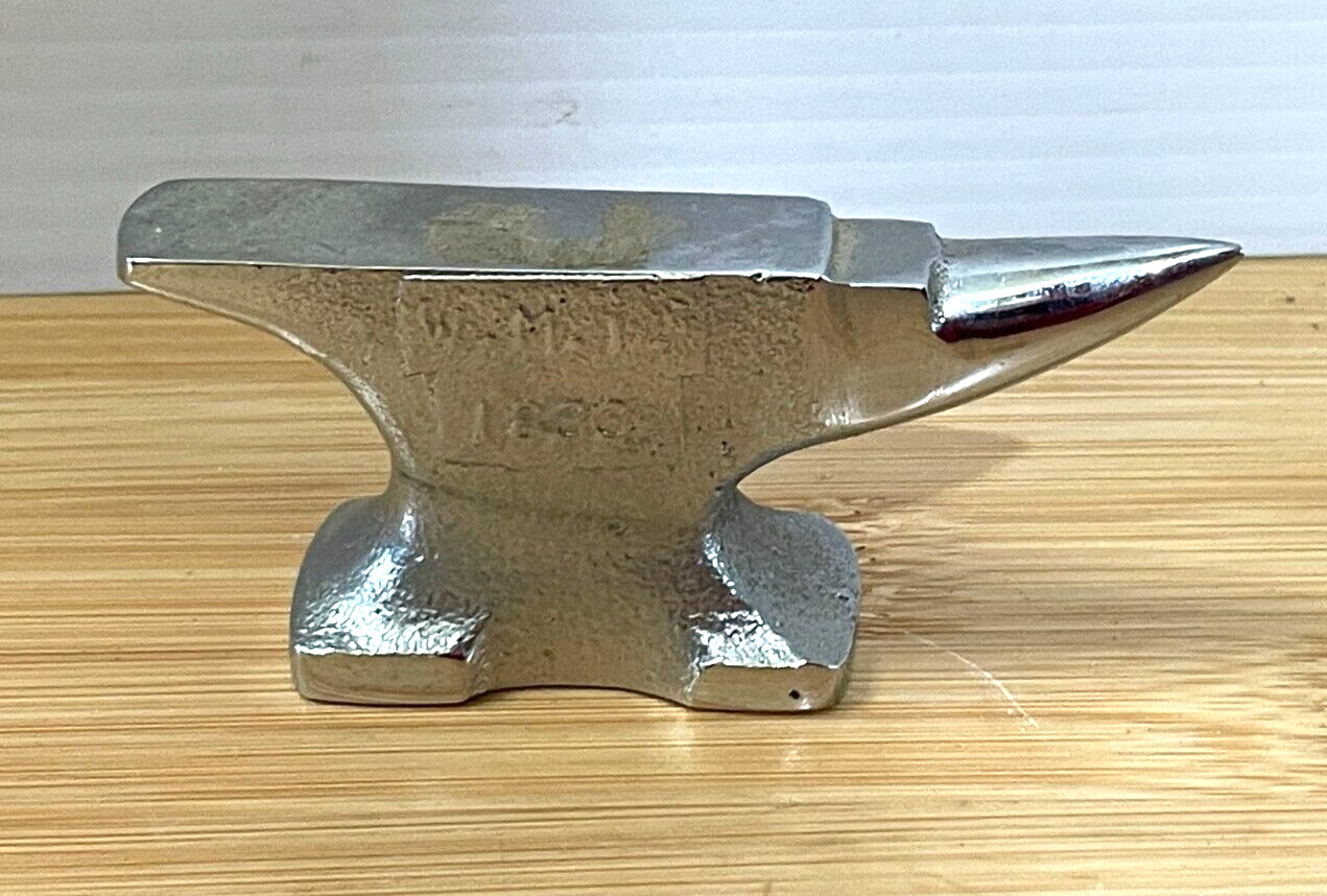 Vintage 3 3/4” Mini Anvil Jeweler Paper Weight Steel “Smith Valve” W.M.I. 1833