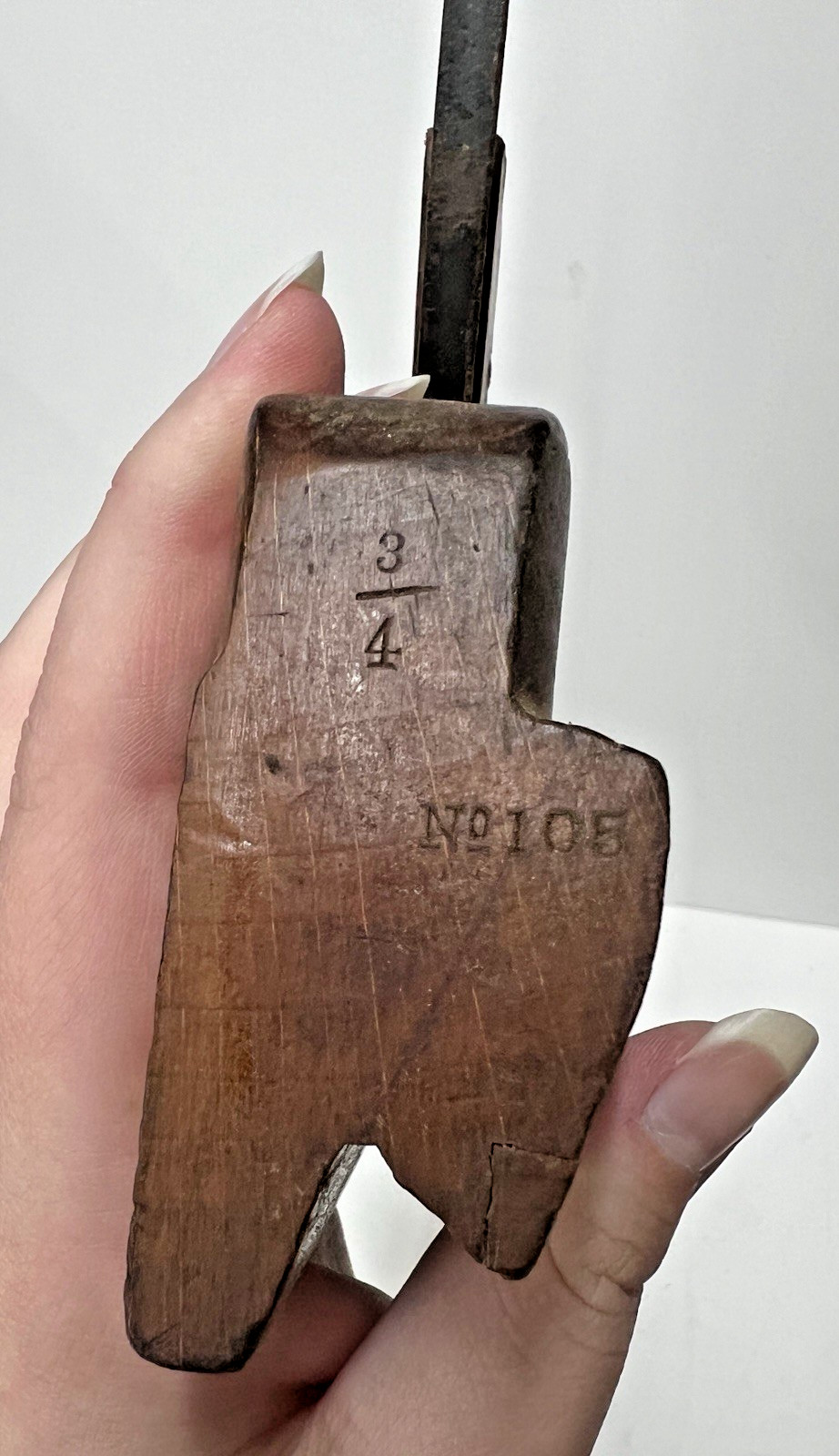Vintage Auburn Tool Co. NY Wooden Molding Plane 3/4” No. 105
